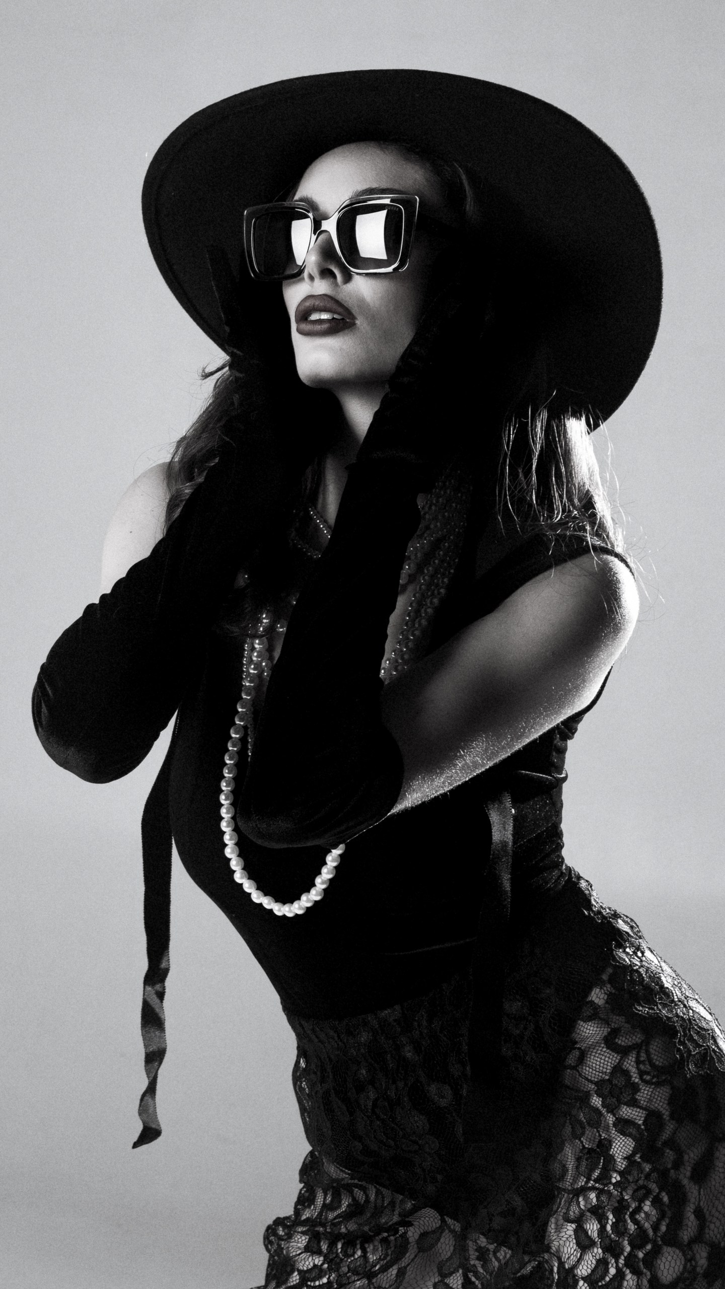 Светская хроника