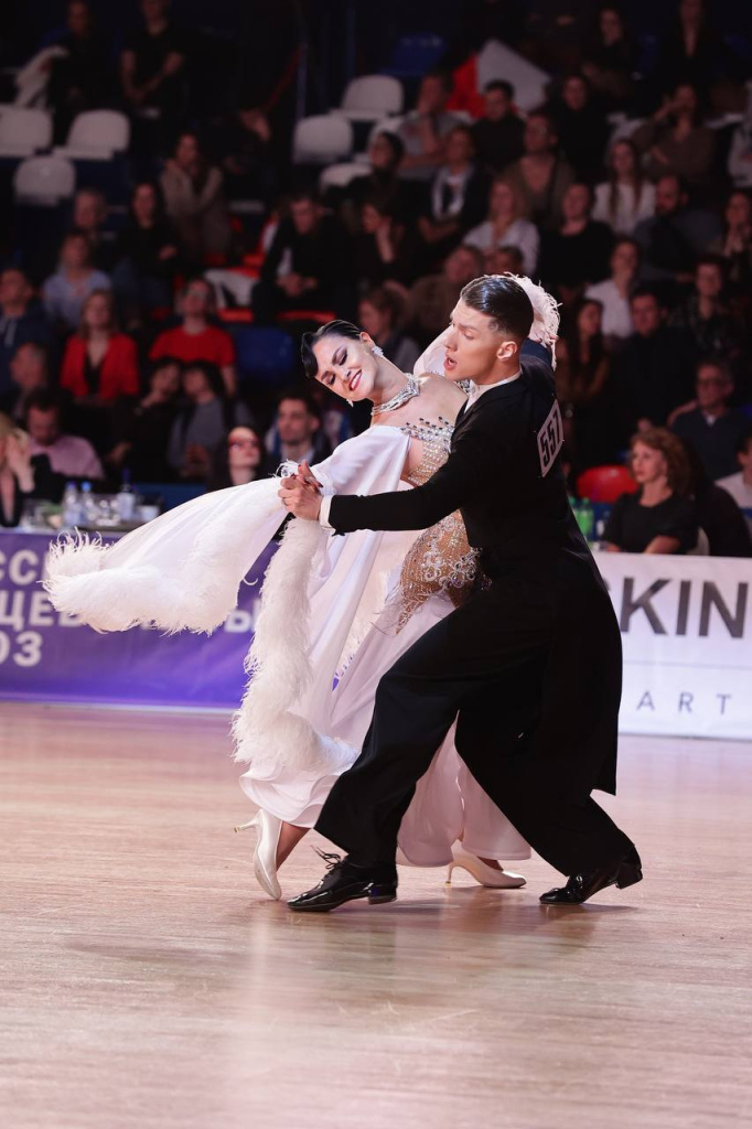 5312545731502007089 (1).jpg