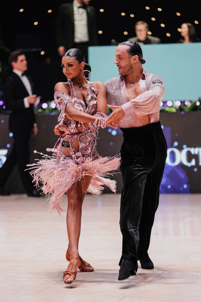 5248986885605419740 (1).jpg